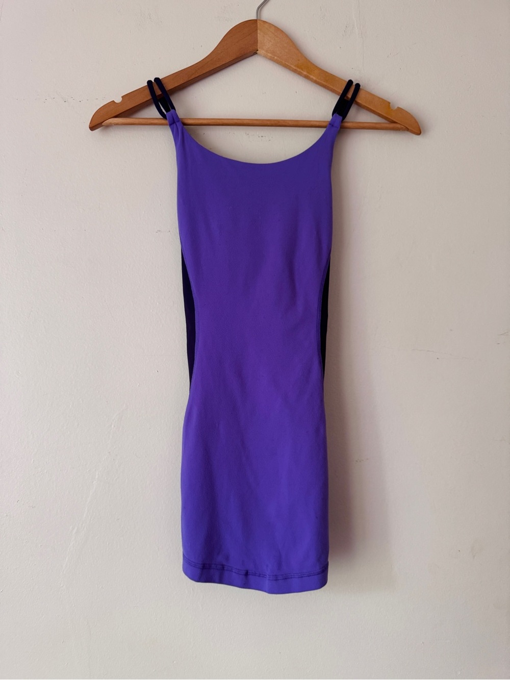 Lululemon Purple Bodycon Tank - Size 10